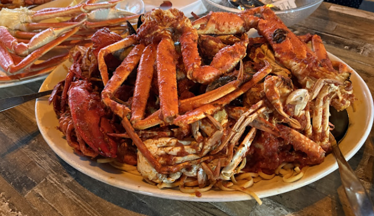 The Crab Shanty signature dishes Snow Crab Legs
Broiled Lobster Tail
Lump Crab Cakes